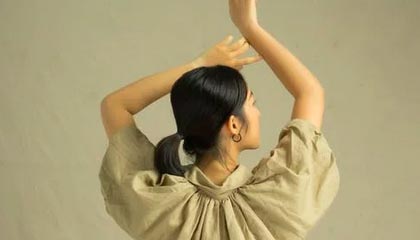 开云体育视频直播-库里：空投的“魔术师”，破解NBA防守密码！，里程碑!库里总得分超魔术师 仓促出手投丢